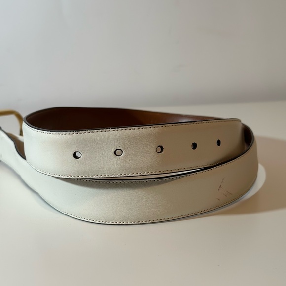 Lauren Ralph Lauren White/Vanilla Belt With Gold Buckle Women’s Medium - Picture 8 of 8